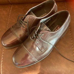 size 9 mens shoes FLS FLORSHEIM
